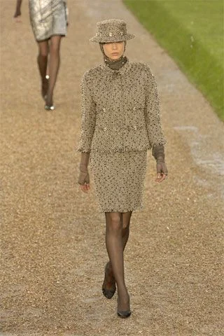 Look 15